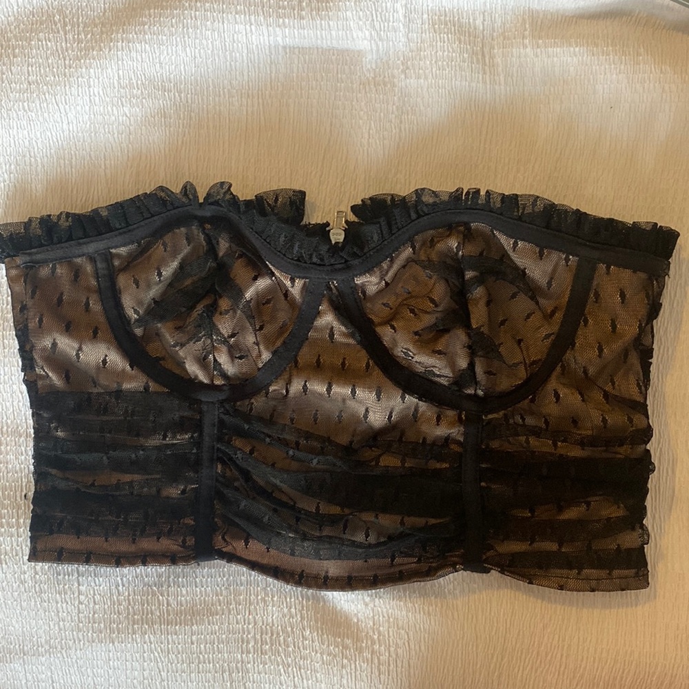 Strapless corset style top